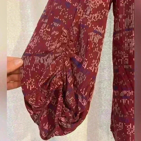 Women’s Quarter Sleeve Burgundy Blouse - Picture 2 of 5